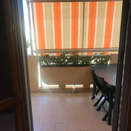 Appartamento A Due Passi Dal Mare Iun Q8413 *